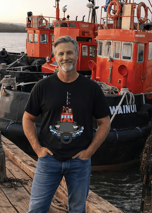 Wainui Tug - Mens tee