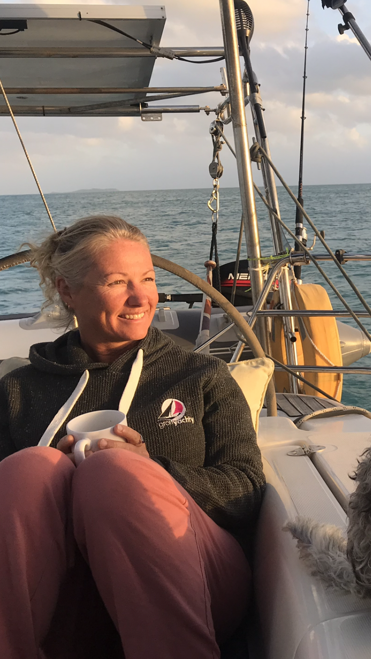 Waffel Hoodie - Grotty Yachty Embroidered